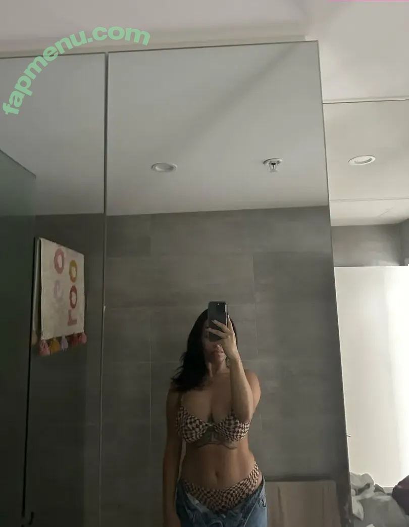 babiiijas nude photo #0012 (babiiijas)
