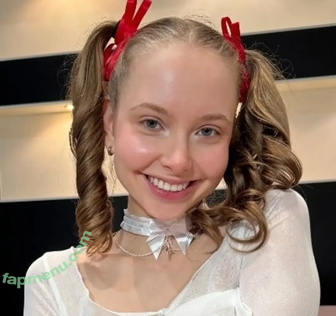 Baby Rileey nude photo #0004 (Baby Rileey)