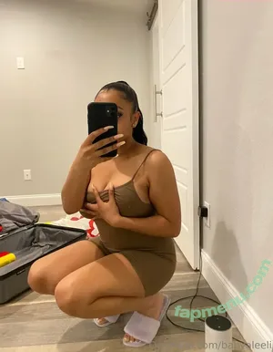 babyaleeli / babyadira / bbythang / bbythangg nude photo #0005