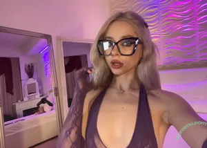 BabyAnais / anais.alexis nude photo #0002