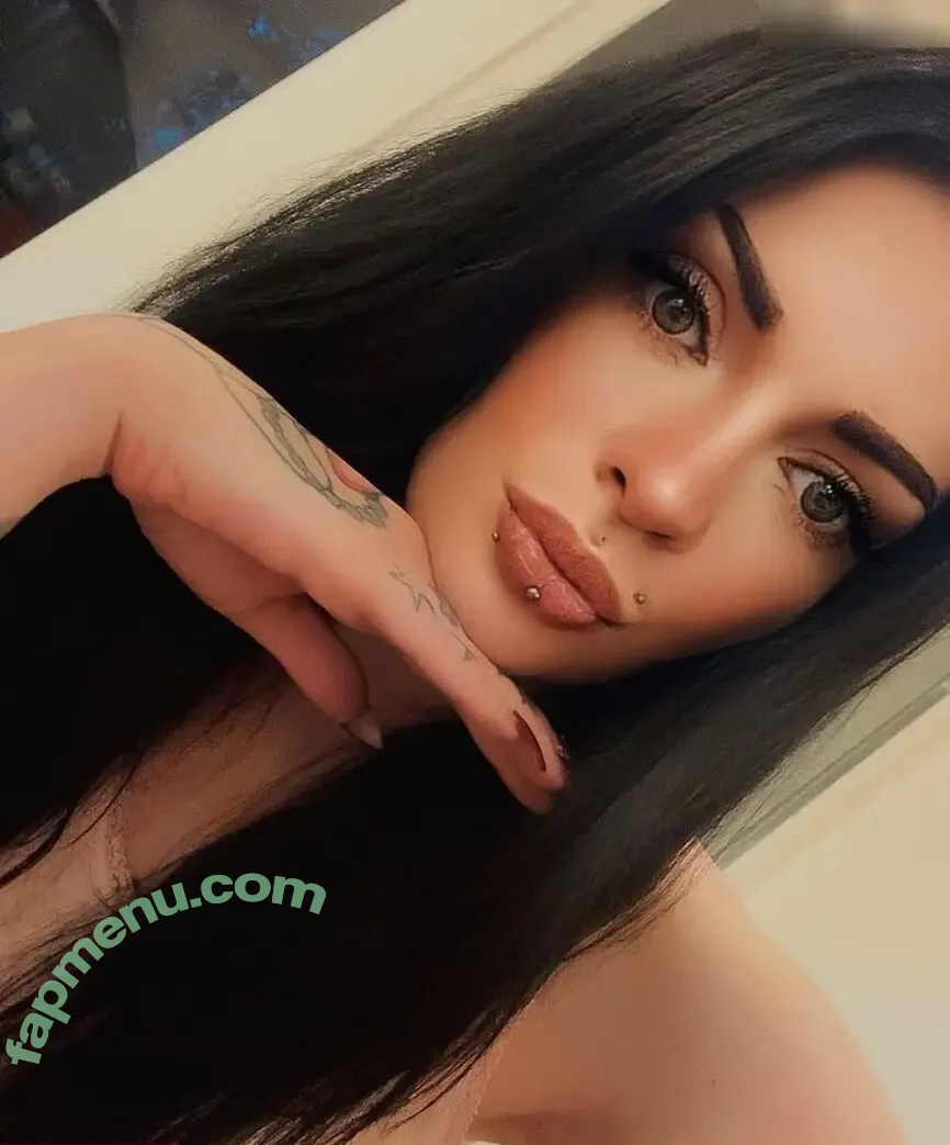 Babycakes / Queensklass nude photo #0001 (Babycakes / Queensklass)