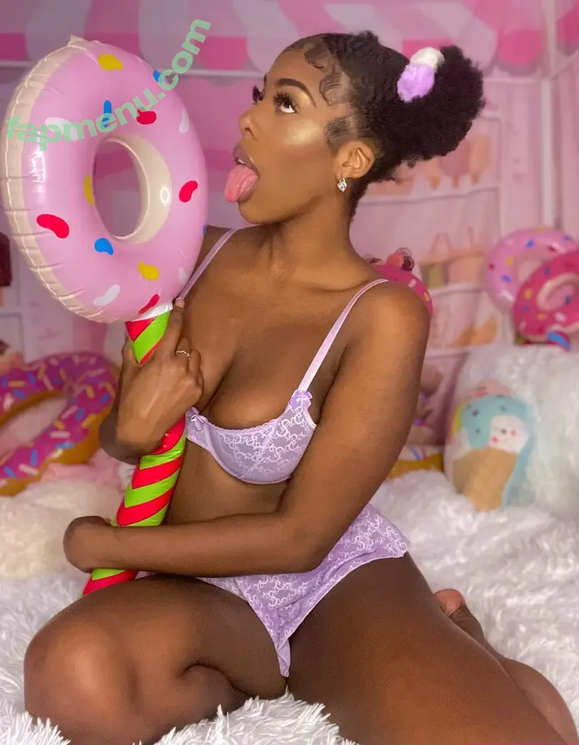 babydollnaomi nude photo #0022 (babydoll_naomilynn)