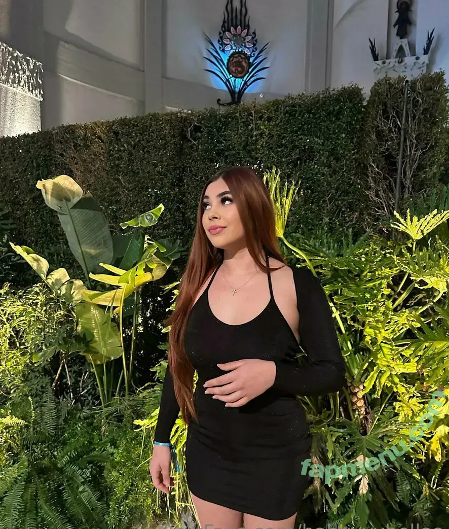 babyyyybellaa nude photo #0029 (bellaretamosa)