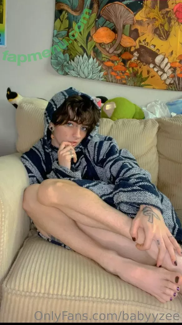 Babyyzee nude photo #0308 (babyyzee_)