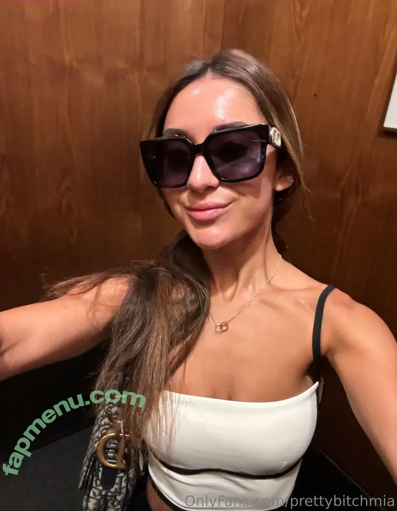 backupmiaaaa nude photo #0003 (backupmiaaaa)