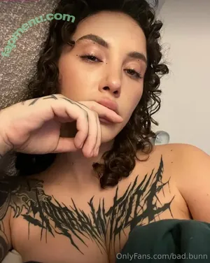 bad.bunn / badbunnypr nude photo #0034