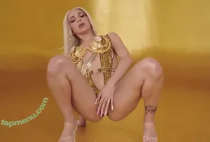 Bad Gyal / Alba Farelo Solé / akabadgyal / akabadgyal 🇪🇸 / baddgyaldutch nude photo #0072