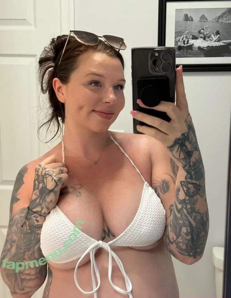 badassmommy nude photo #0012 (badass.mommy)