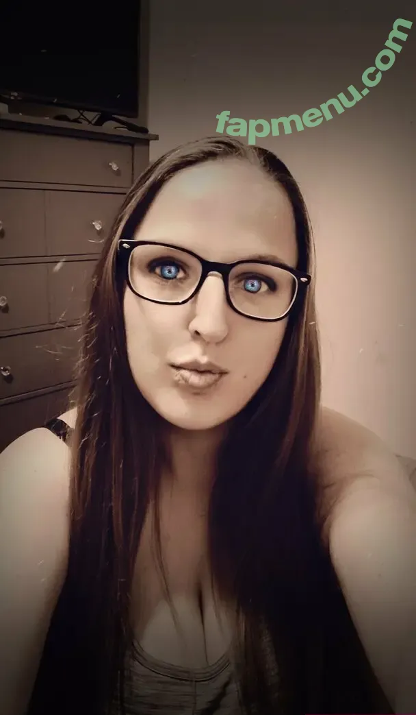 badbitchmama93 nude photo #0029 (badbitchmama93)