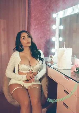baddiemaddytv / baddieemadi nude photo #0008