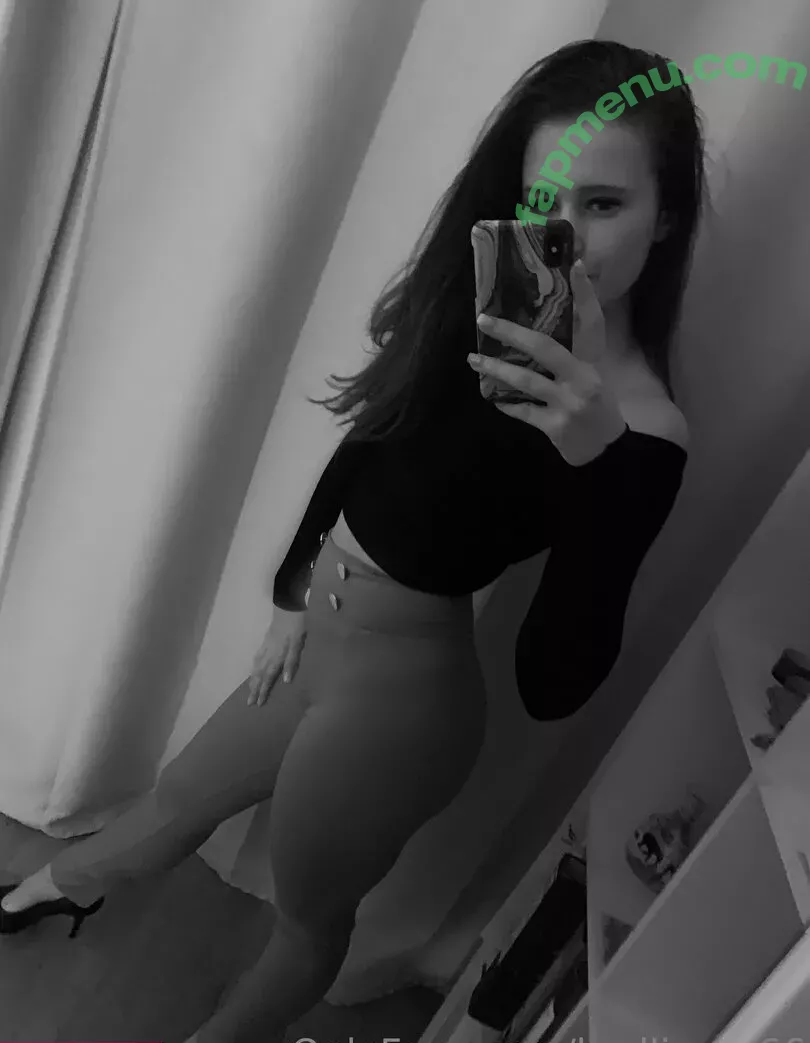 badlizzyy66 nude photo #0036 (fb_0296)