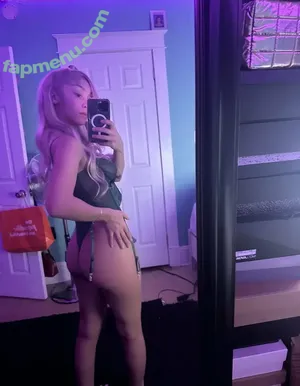 badtiminn / 2badhhh / BillionDollar_Bitchh nude photo #0004