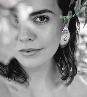Bailee Madison / baileemadison / bailey_madis0n nude photo #0672