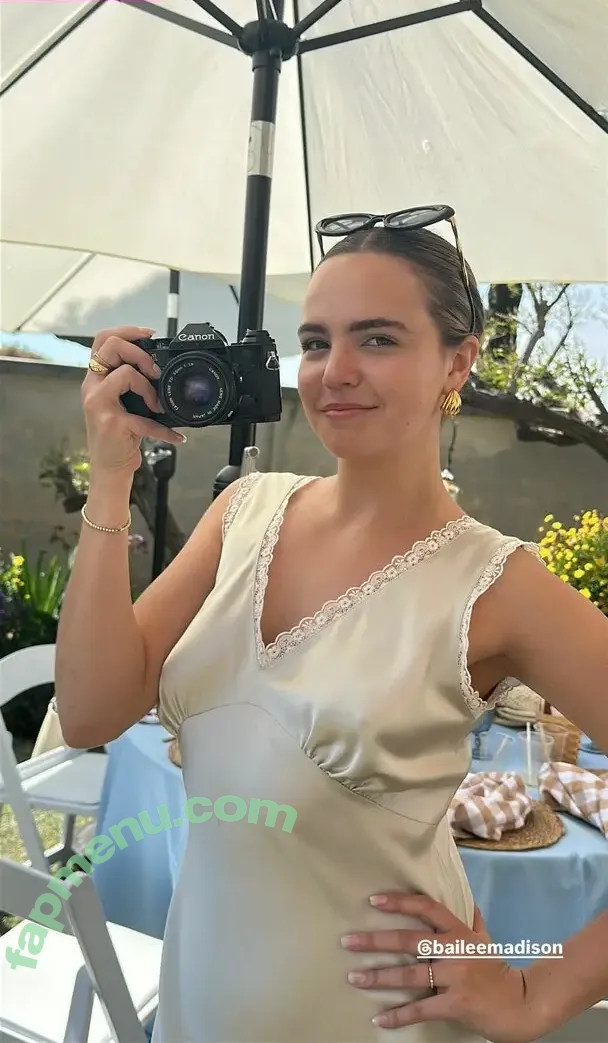 Bailee Madison nude photo #0645 (baileemadison / bailey_madis0n)