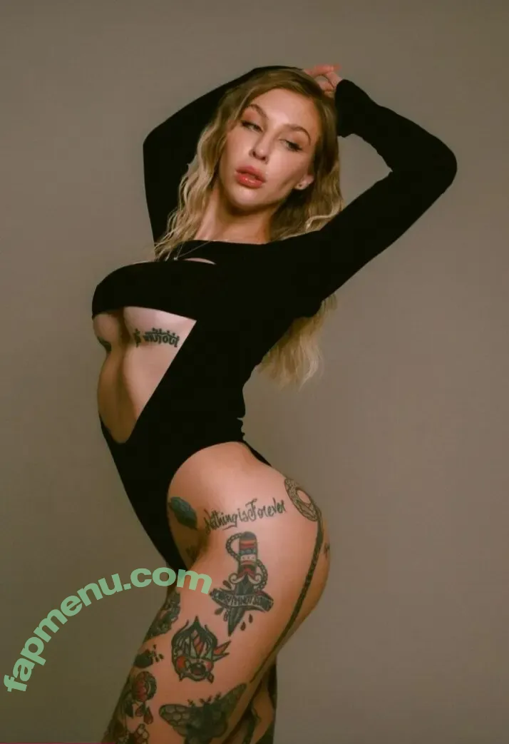 Bananinbananon nude photo #0004 (Bananinbananon)