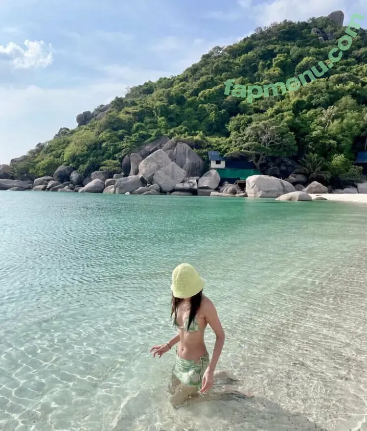 bangkokbabygirl nude photo #0008 (bangkokbabygirl)