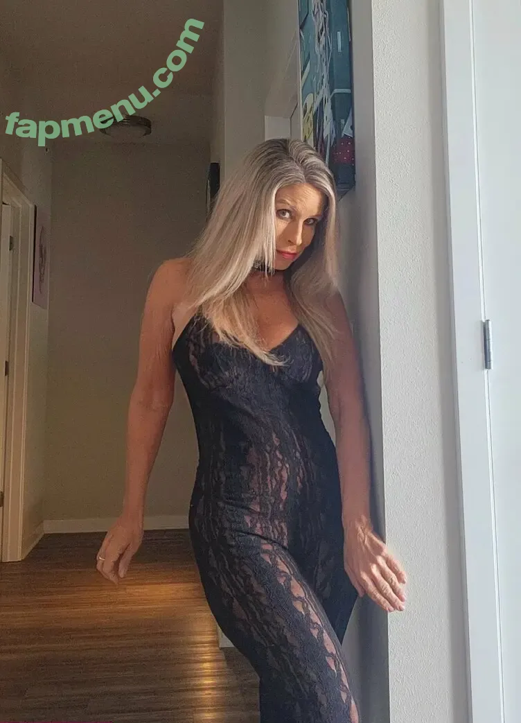 bankruptblonde nude photo #0121 (bankruptblonde)