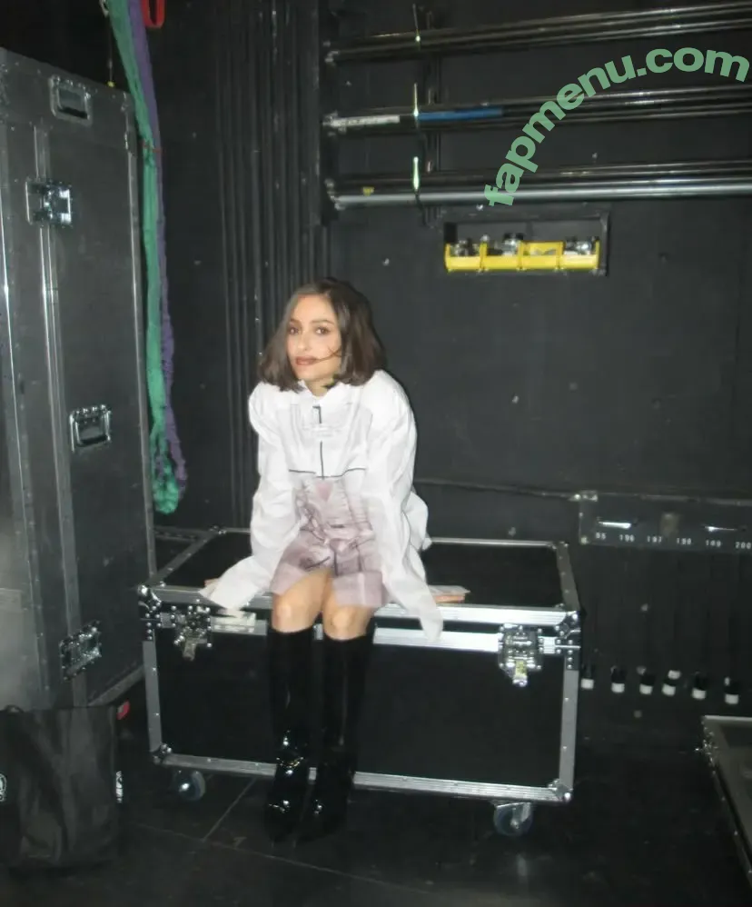 Banks nude photo #0133 (hernameisbanks)
