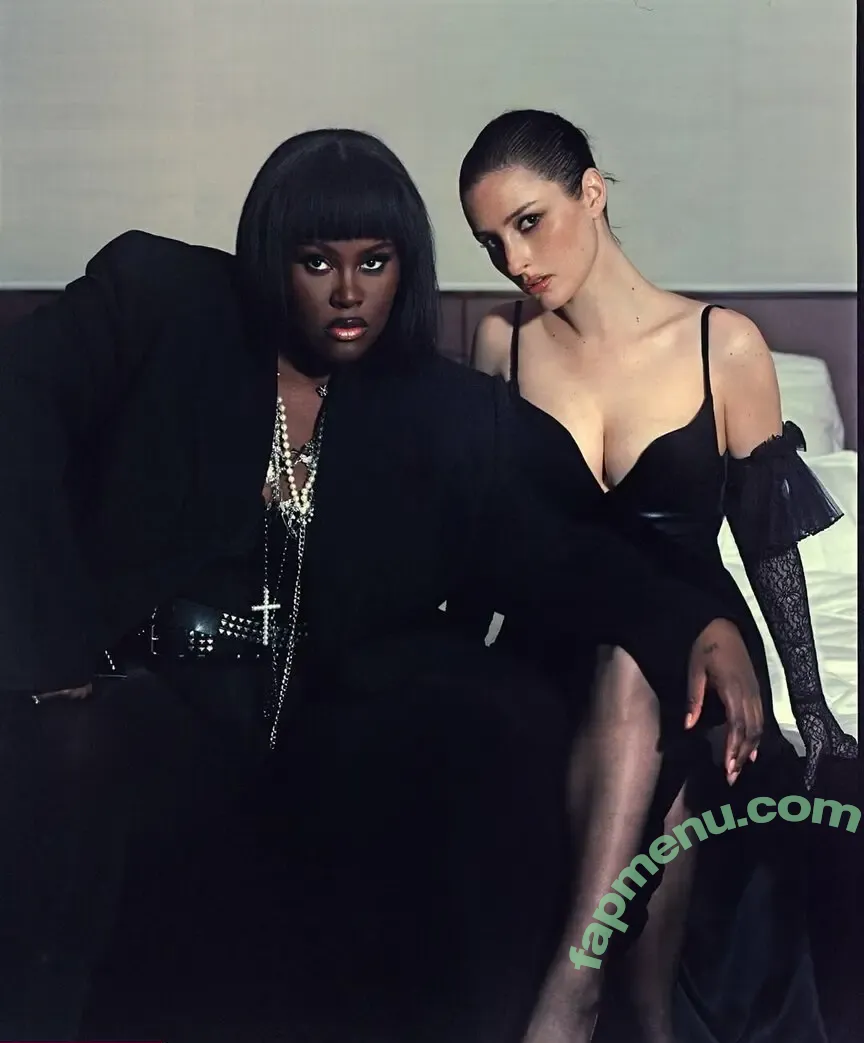 Banks nude photo #0142 (hernameisbanks)