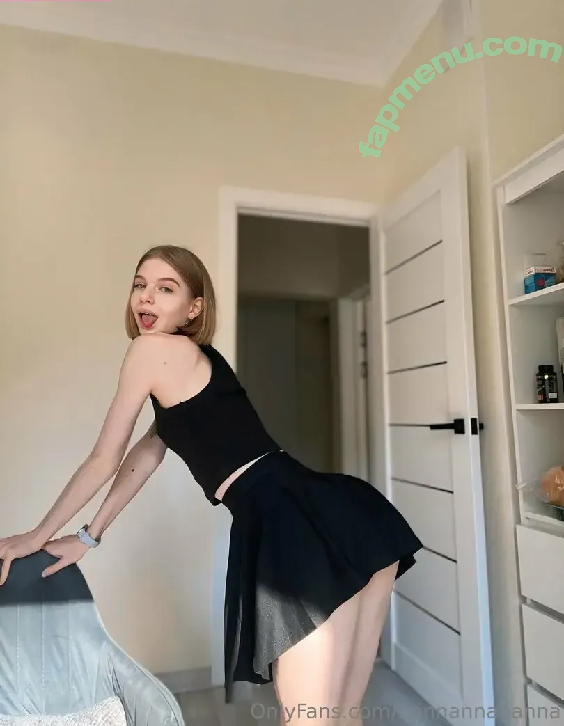 bannannahanna nude photo #0396 (b_sukmo / bannannana)