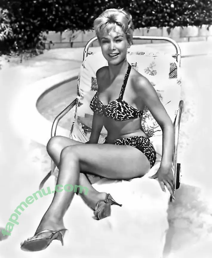 Barbara Eden nude photo #0048 (officialbarbaraeden)