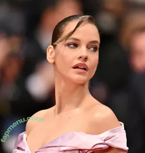 Barbara Palvin / realbarbarapalvin nude photo #2072