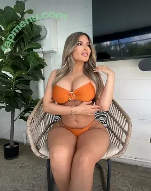  nude photo #0009