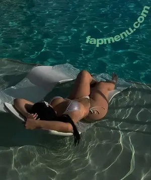  nude photo #0006
