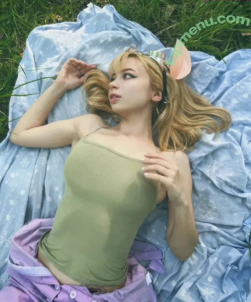 barbie_b.u.n.n.y nude photo #0003 (bhadbhabie)