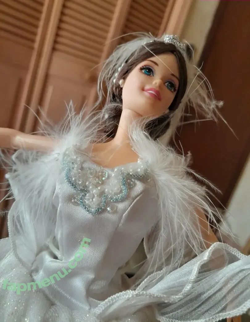 Barbie1997 nude photo #0002 (Barbie1997)