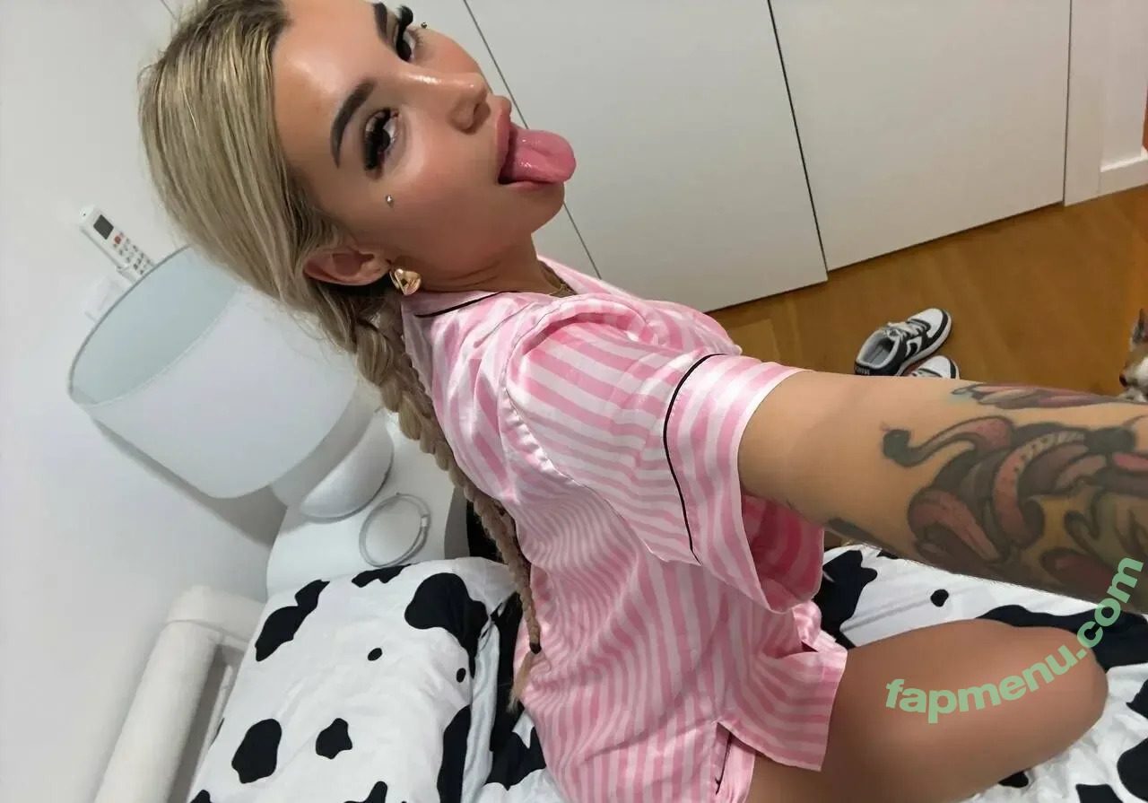 barbieraxett nude photo #0052 (barbieraxettt_)
