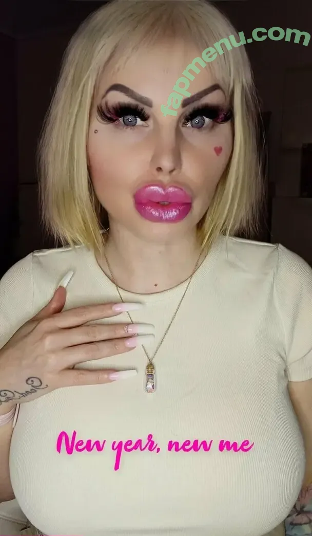 barbiesaysyes nude photo #0012 (reel)