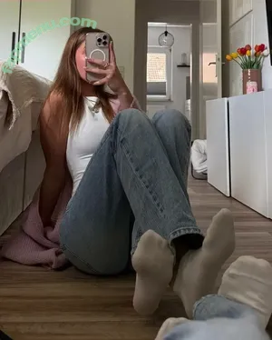 Barebylola nude photo #0048