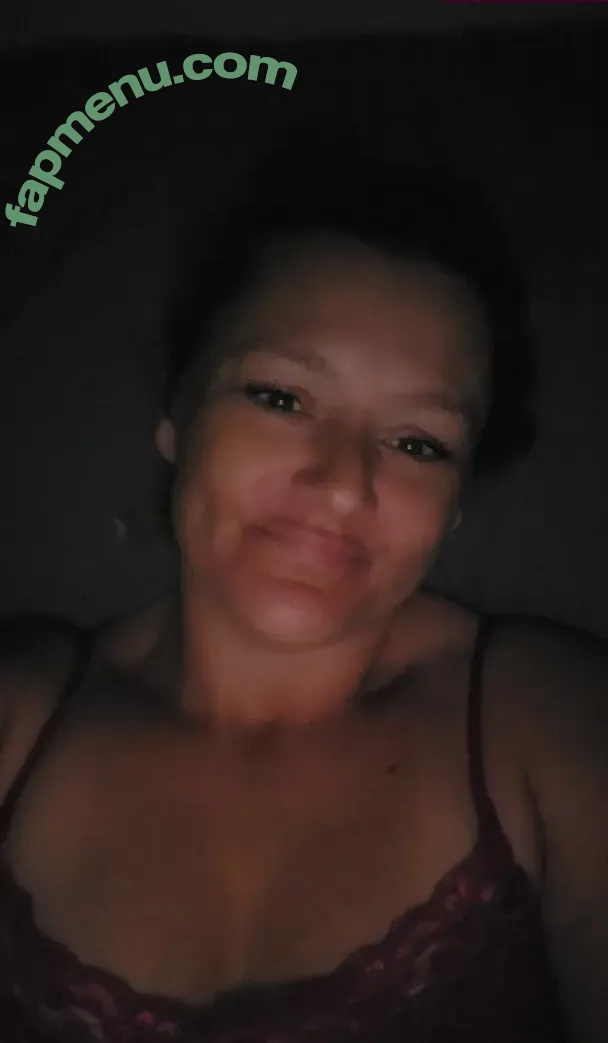 Basedmama nude photo #0030 (Basednormiemama)