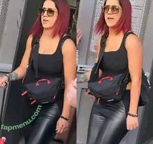 Bayley / Pamela Rose Martinez / bayley.r / itsmebayley nude photo #0234