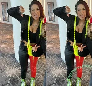 Bayley / Pamela Rose Martinez / bayley.r / itsmebayley nude photo #0392