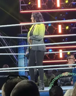 Bayley / Pamela Rose Martinez / bayley.r / itsmebayley nude photo #0753