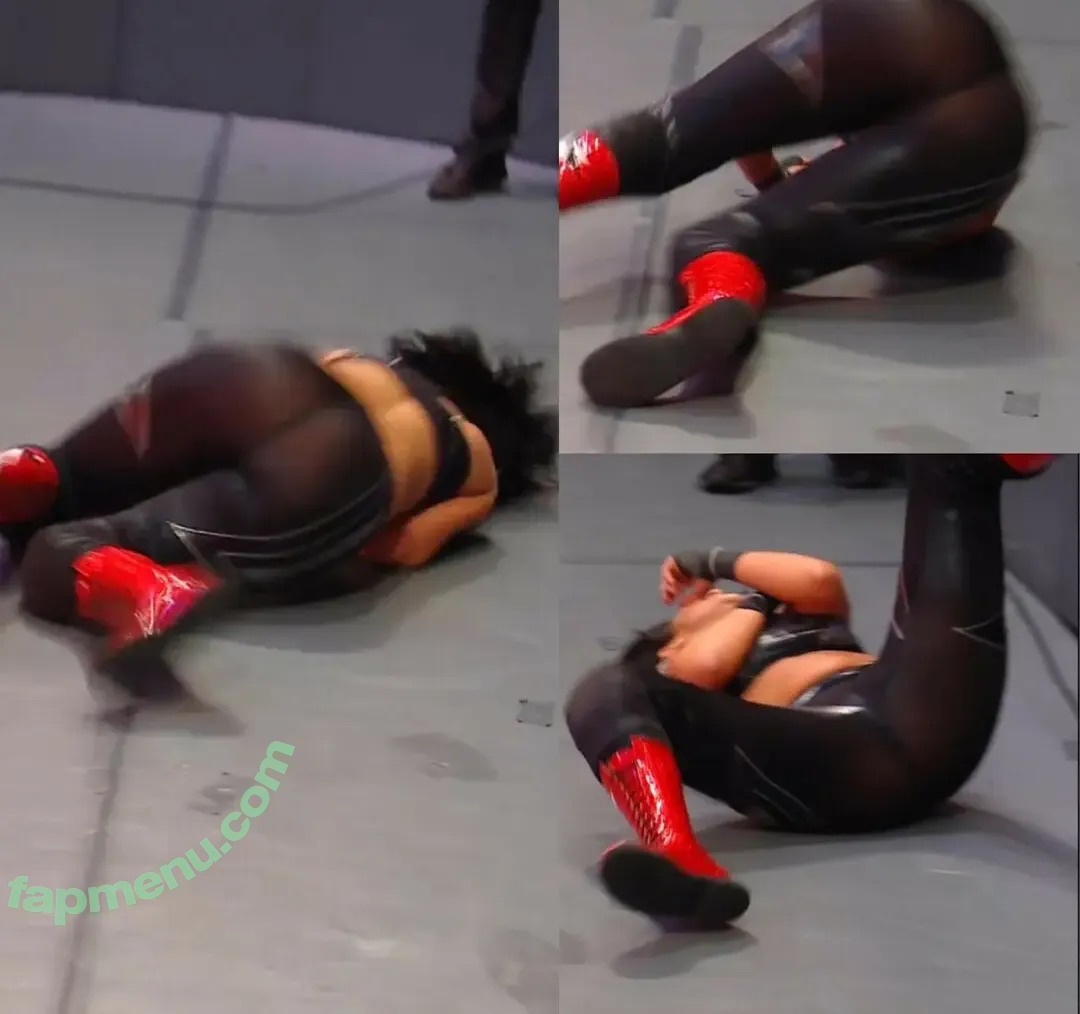 Bayley nude photo #0231 (Pamela Rose Martinez / bayley.r / itsmebayley)