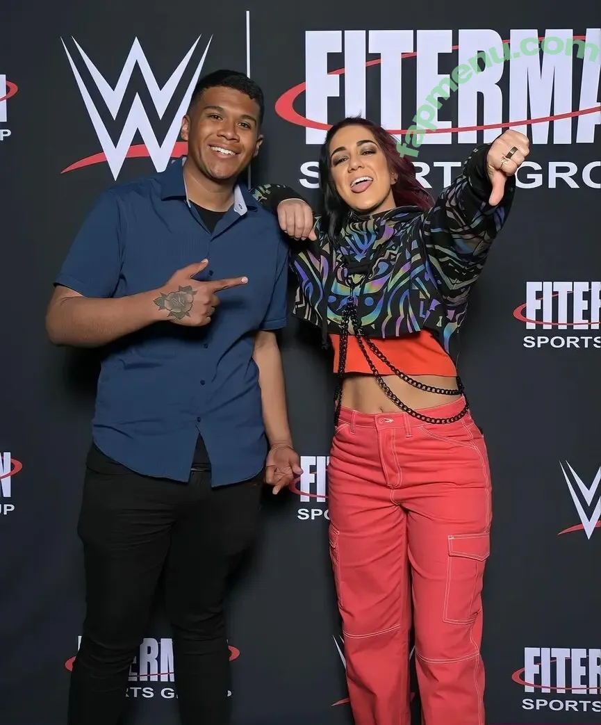 Bayley nude photo #0330 (Pamela Rose Martinez / bayley.r / itsmebayley)