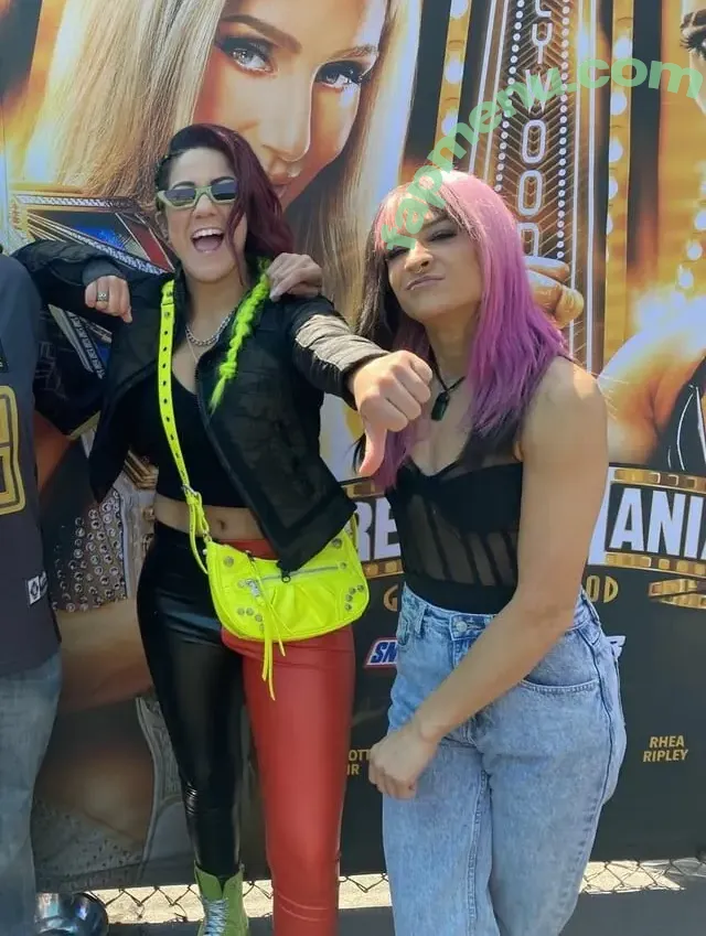 Bayley nude photo #0369 (Pamela Rose Martinez / bayley.r / itsmebayley)