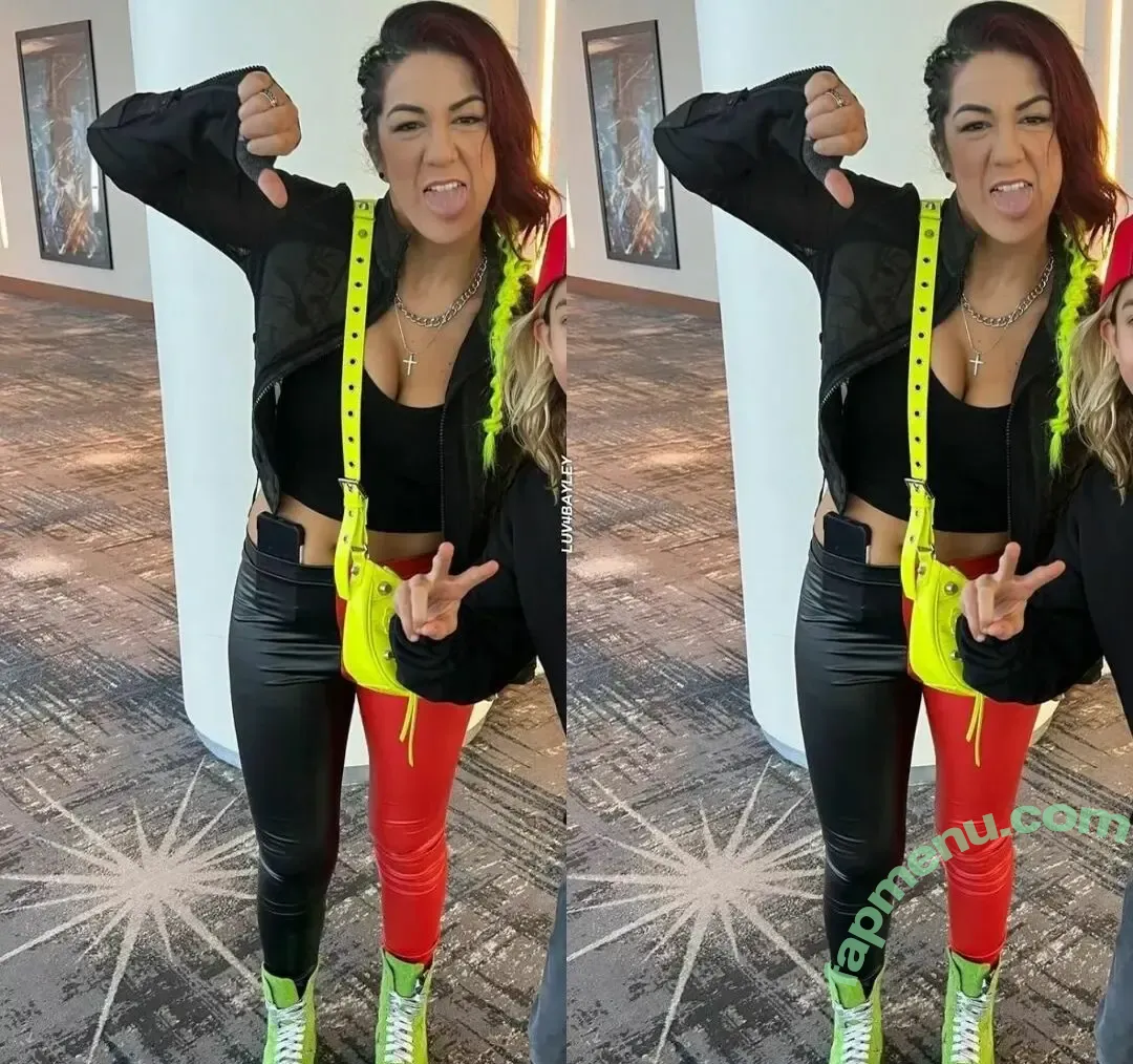 Bayley nude photo #0392 (Pamela Rose Martinez / bayley.r / itsmebayley)