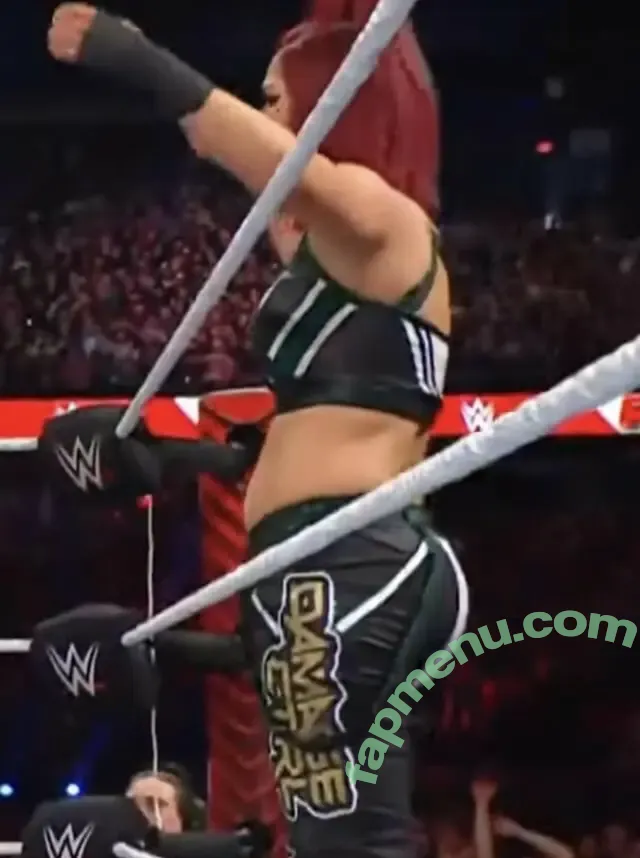 Bayley nude photo #0410 (Pamela Rose Martinez / bayley.r / itsmebayley)