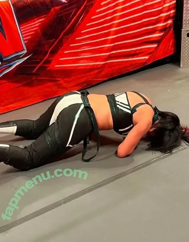 Bayley nude photo #0418 (Pamela Rose Martinez / bayley.r / itsmebayley)