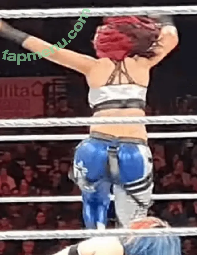 Bayley nude photo #0436 (Pamela Rose Martinez / bayley.r / itsmebayley)