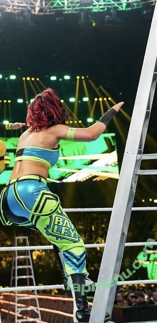 Bayley nude photo #0500 (Pamela Rose Martinez / bayley.r / itsmebayley)