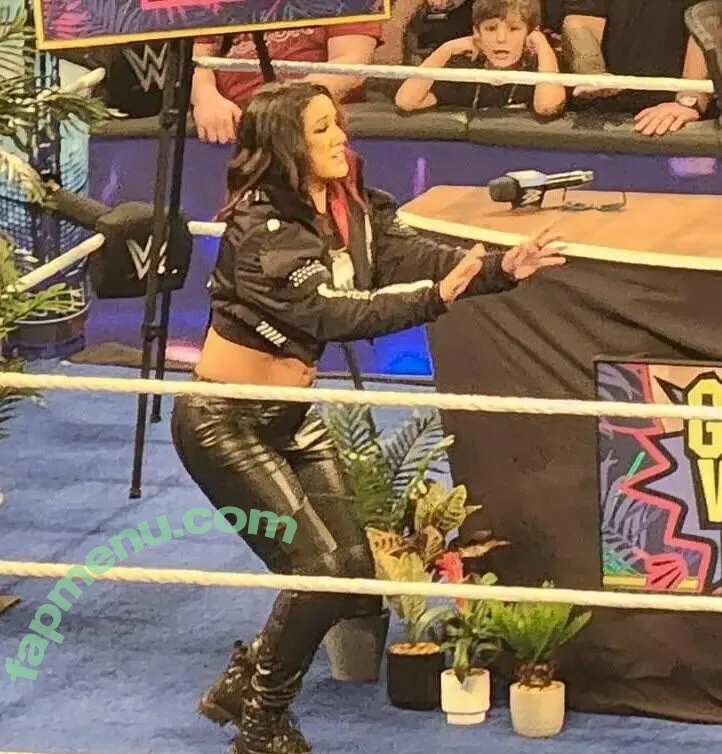 Bayley nude photo #0530 (Pamela Rose Martinez / bayley.r / itsmebayley)