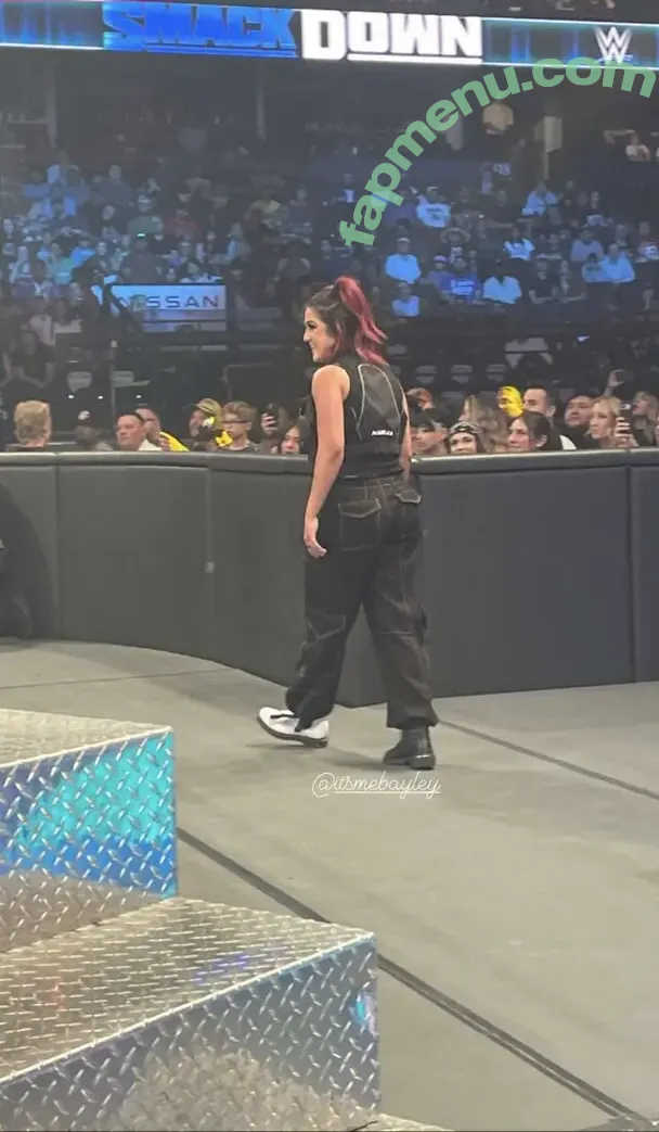 Bayley nude photo #0545 (Pamela Rose Martinez / bayley.r / itsmebayley)