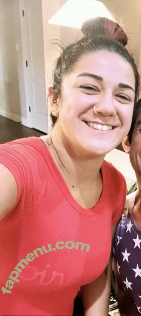 Bayley nude photo #0563 (Pamela Rose Martinez / bayley.r / itsmebayley)