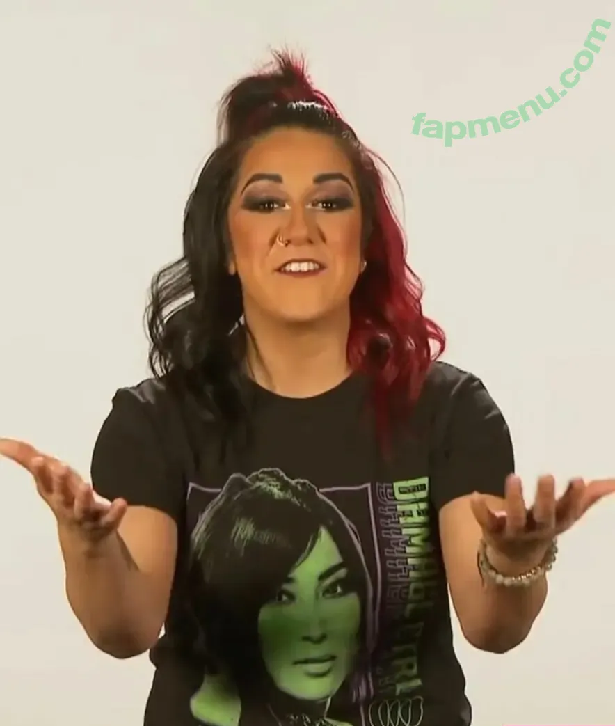 Bayley nude photo #0619 (Pamela Rose Martinez / bayley.r / itsmebayley)