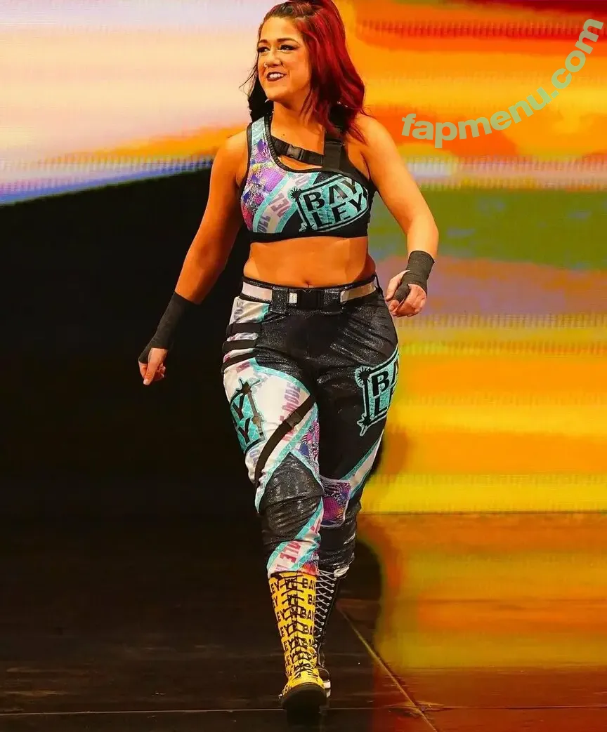 Bayley nude photo #0678 (Pamela Rose Martinez / bayley.r / itsmebayley)